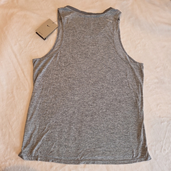 New with Tags Nike Dri-FIT "Runng" Men's Medium Running Tank Top CZ9179-084 - Picture 7 of 9